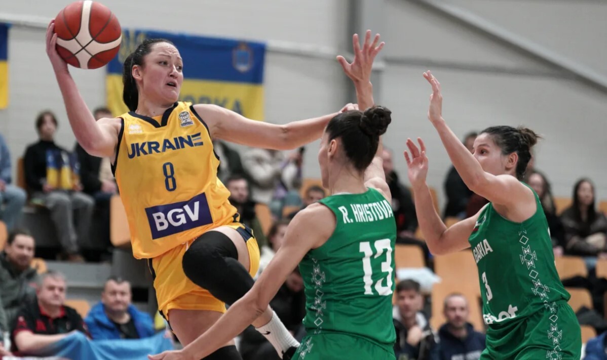 Жіноча збірна України у важкому матчі програла Болгарії